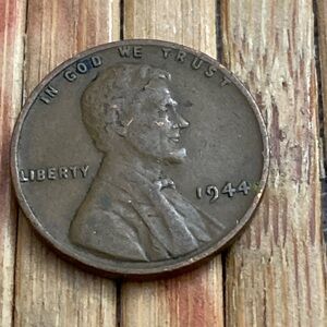 Vintage 1944 Lincoln Wheat One Cent
